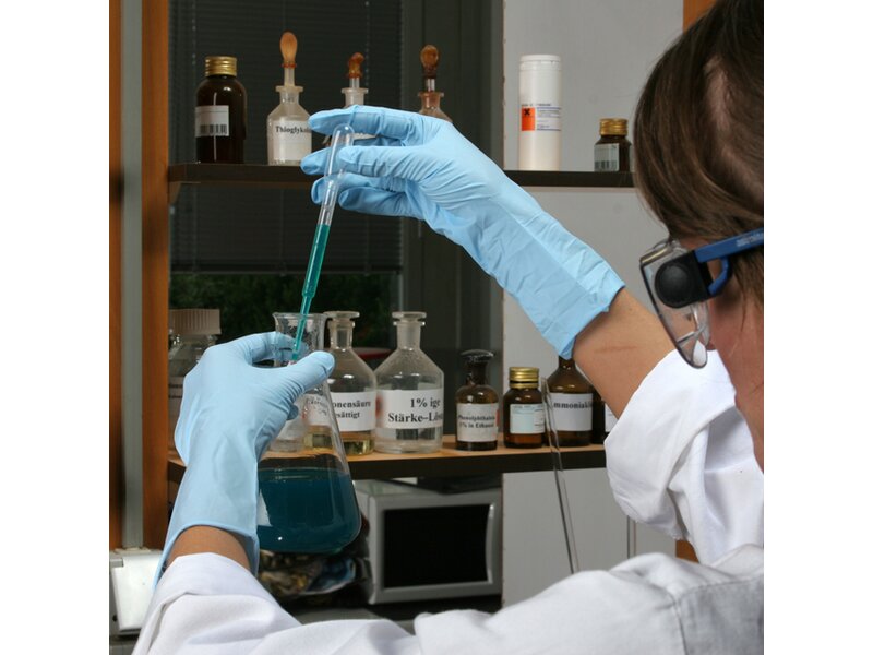 Produktbild KCL Dermatril 741 blau 0,11mm 280mm Gr.07